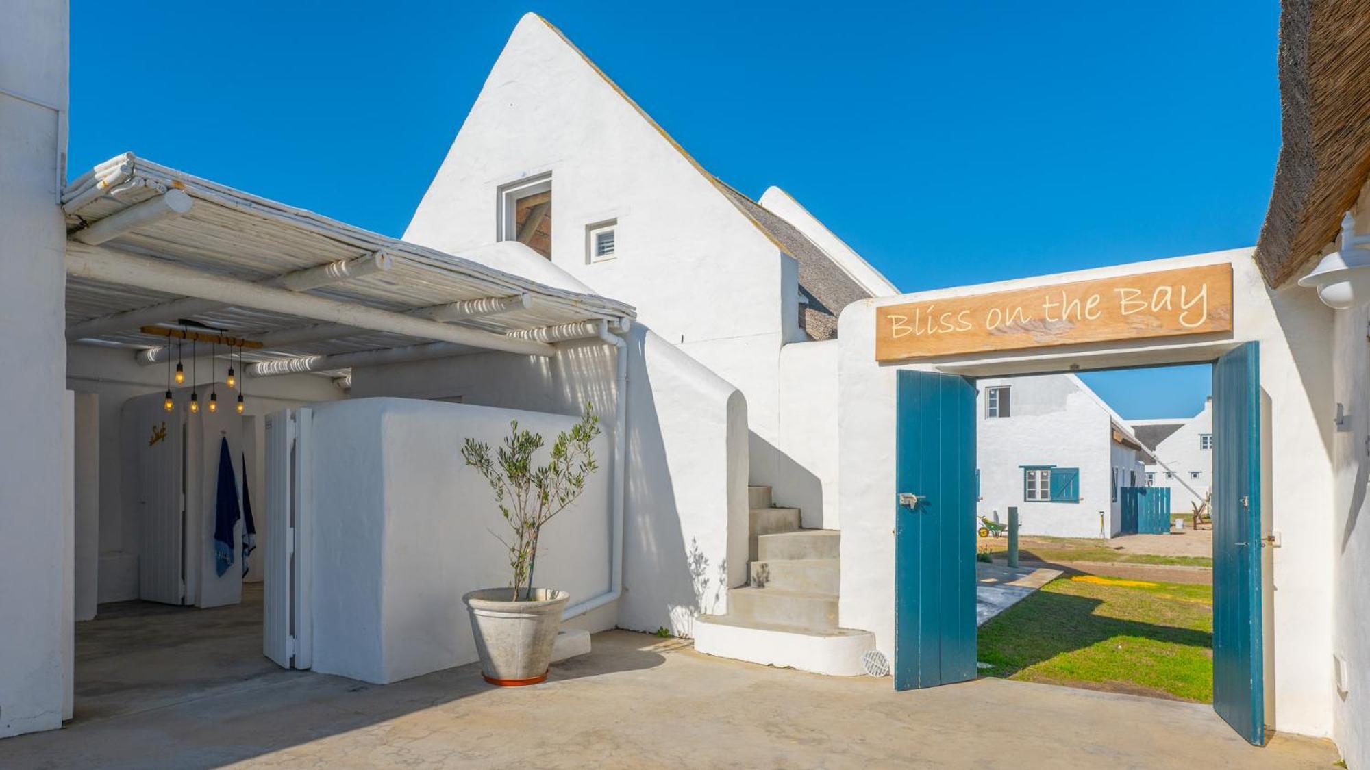 Bliss On The Bay Villa Struisbaai Exterior photo