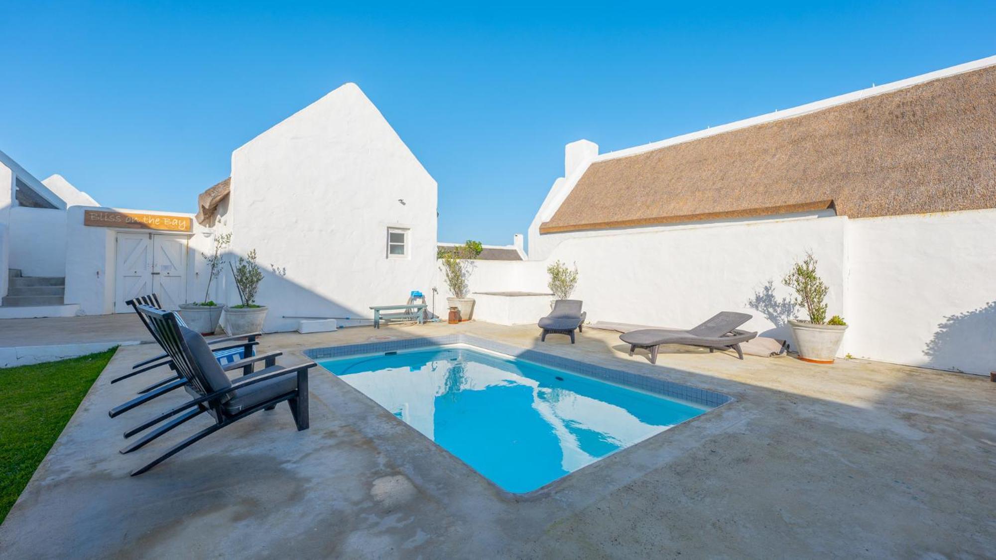 Bliss On The Bay Villa Struisbaai Exterior photo