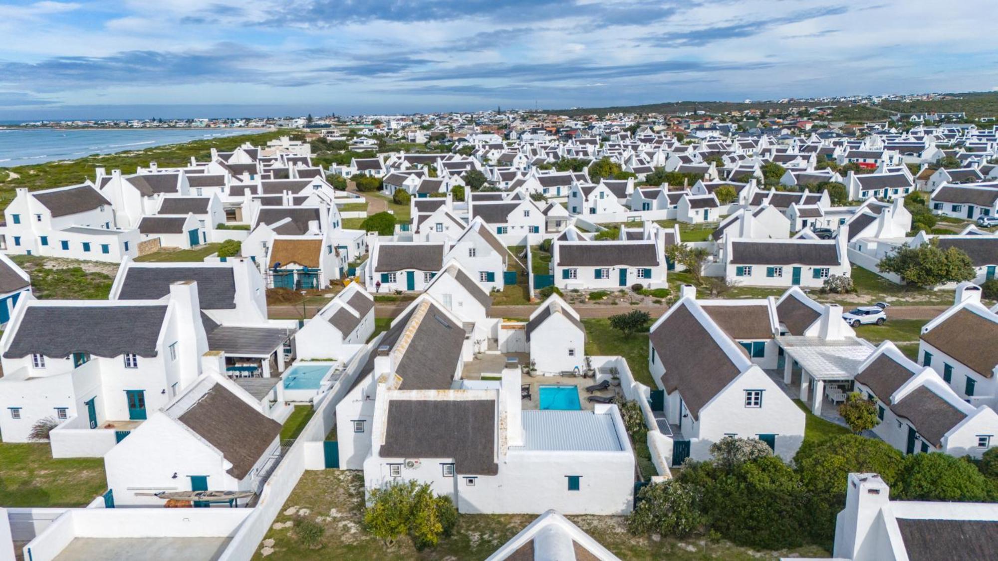 Bliss On The Bay Villa Struisbaai Exterior photo